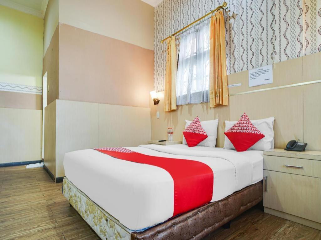 Oyo 1140 Hotel Tresya Tanjung Balai Tanjungbalai Luaran gambar